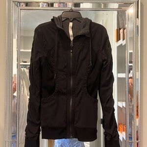 Lululemon dance jacket black size 4